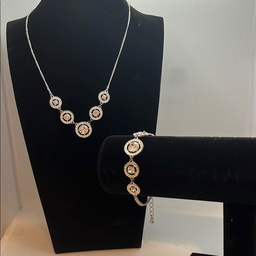 Elegant Silver and  Crystal Necklace and Bracelet Set